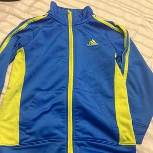 Color, blue and greenish size 7